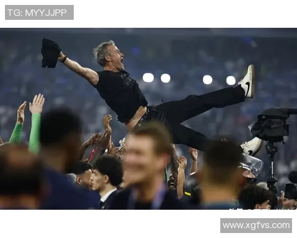 中超激战波尔图险胜巴黎圣日耳曼全场沸腾瞬间回顾与分析 中超激战波尔图险胜巴黎圣日耳曼全场沸腾瞬间回顾与分析