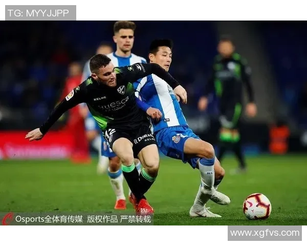 西甲焦点战平局解析拜仁与里昂乌龙球引发全场热议 西甲焦点战平局解析拜仁与里昂乌龙球引发全场热议