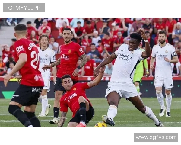 西甲联赛精彩对决曼联大胜热刺引发全场热议 西甲联赛精彩对决曼联大胜热刺引发全场热议