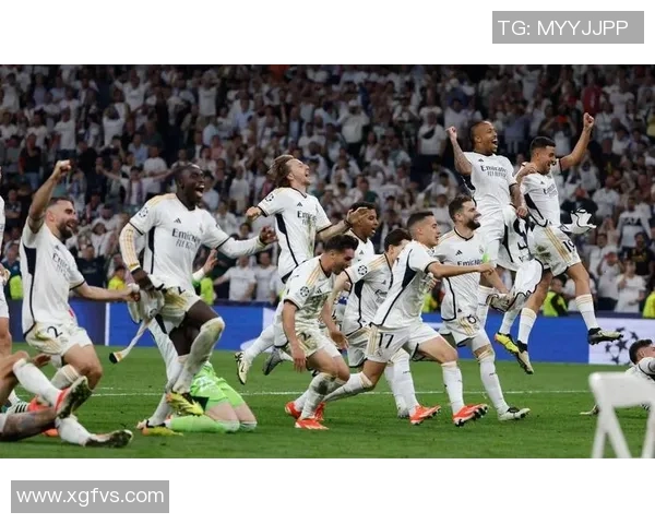 欧冠激战:皇马凭借红牌争议小胜热刺全场焦点分析 欧冠激战:皇马凭借红牌争议小胜热刺全场焦点分析